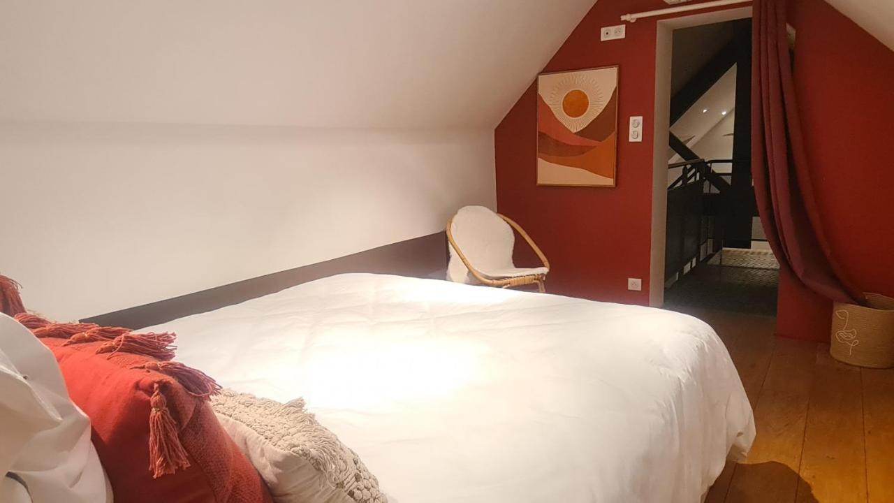 Loft Les Deux Cedres Avec Vue Panoramique Apartment ชาร์เลอวิลล์-เมซิแยร์ ภายนอก รูปภาพ