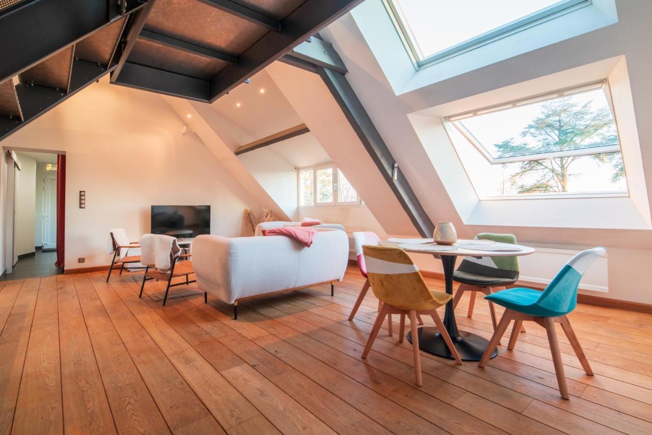 Loft Les Deux Cedres Avec Vue Panoramique Apartment ชาร์เลอวิลล์-เมซิแยร์ ภายนอก รูปภาพ